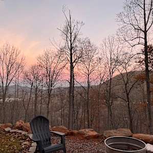 Private Campsite / Mountain Views!
