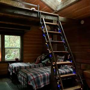 Crystal Creek Cabin