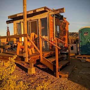 Crickets Cabin