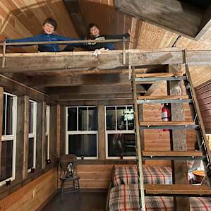 Crystal Creek Cabin
