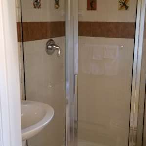 Full shower