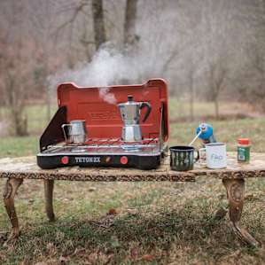 We had a nice little table to get our morning coffee brewing.