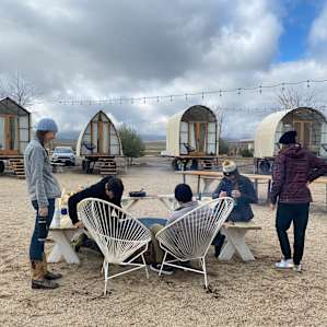 Lunette Hut