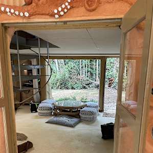 Hippie Hideaway
