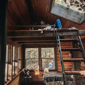 Crystal Creek Cabin