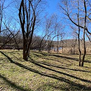 Riverside Hideaway NWA 60acres