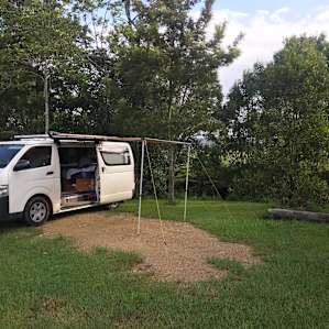 Eltham Station Campground