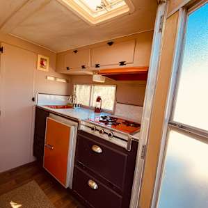 Kitchen has a working stove
