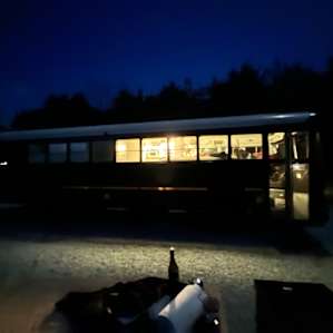 Family Glamping in Skoolie w/Views