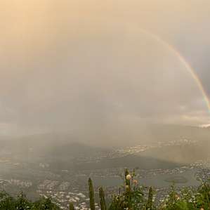 Top of Koko Crater at sunrise
