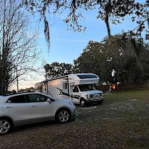Secure for single travelers.