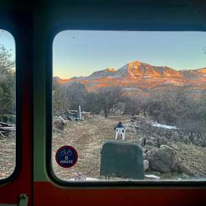 Bus with a View at Sage View Ranch
