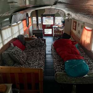 Bus with a View at Sage View Ranch