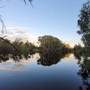 Sandstone Severn River Camping