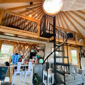Jenny's Yurt w/Hot Tub on BRPW