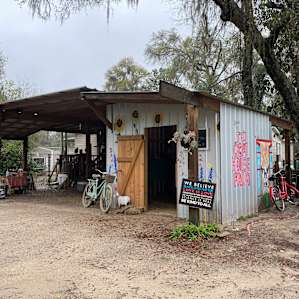 Little store with homemade products.