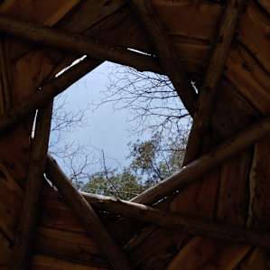 Roof hole of shelter