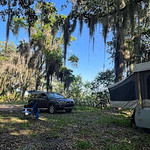 Lakefront Pop-up Camper