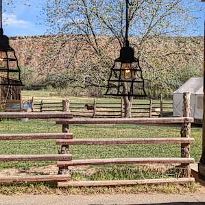 Zion on the 9 - VIP Glamping