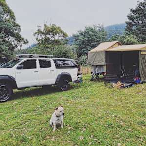 Hilltop Farm Hideaway (4WD)