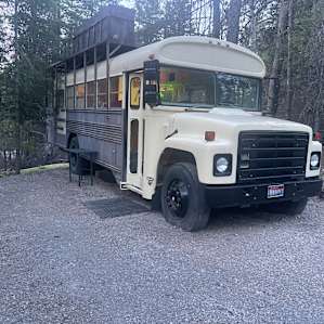 Cocolalla Bus Campsite