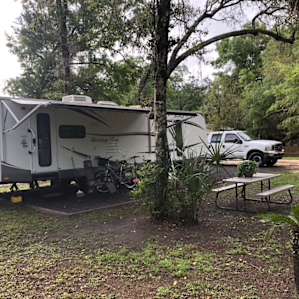 Paradise Park River Retreat
