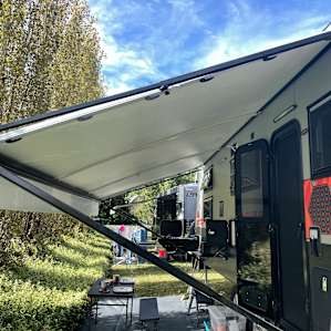 Peaceful campsite close to CBD
