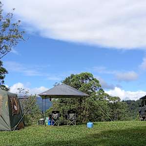 Mountain View Campsites