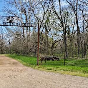 Campsites on Horse Ranch with Creek