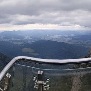 The view from Mt Buffalo is enjoyable afternoon after a morning spent in Bright.