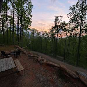 Private Campsite / Mountain Views!