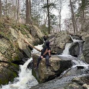 quick little walk to the waterfall