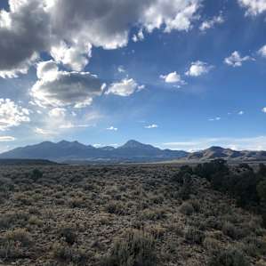 Mono Loco Flats