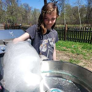 A.cotton candy machine with infinite flavors! So fun!
