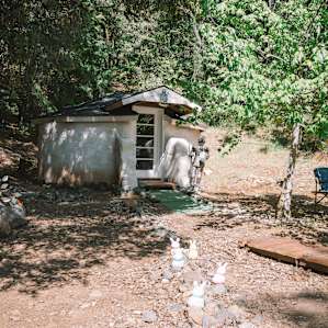 The earthhouse! so quaint