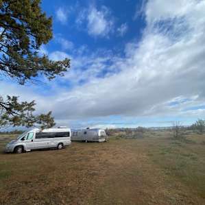 Secluded with double mountain views
