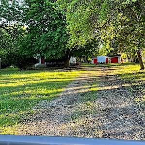 Bigger photo of the camp site.