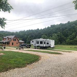 Pine Tree RV Park
