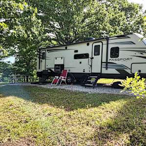 Rootwad RV Park & Campground deluxe