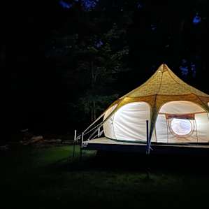 Finnegan’s Farm, West Yurt