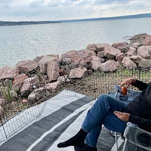 Lake shore on the Missouri River