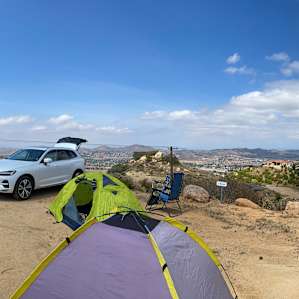 Zephyr Mountain Grove Hilltop View