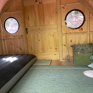 The Hobbit House at Tir na nOg Farm