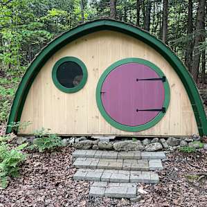 The Hobbit House at Tir na nOg Farm
