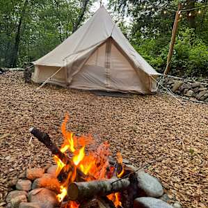 Glamping Private North Bend Stay!
