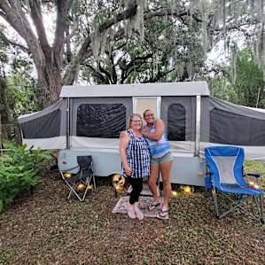 Lakefront Pop-up Camper