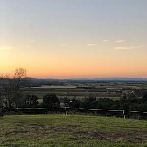 Fassifern Valley View Farmstay