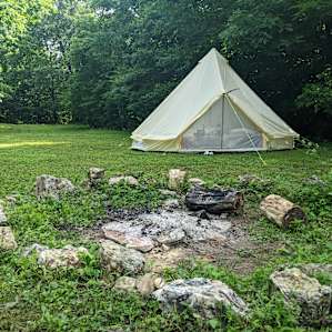 Glamping Tents 93 acre Horse Farm