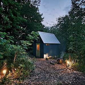 Modern Minimalist Bunkie