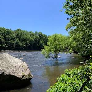 Historic Riverside Farm